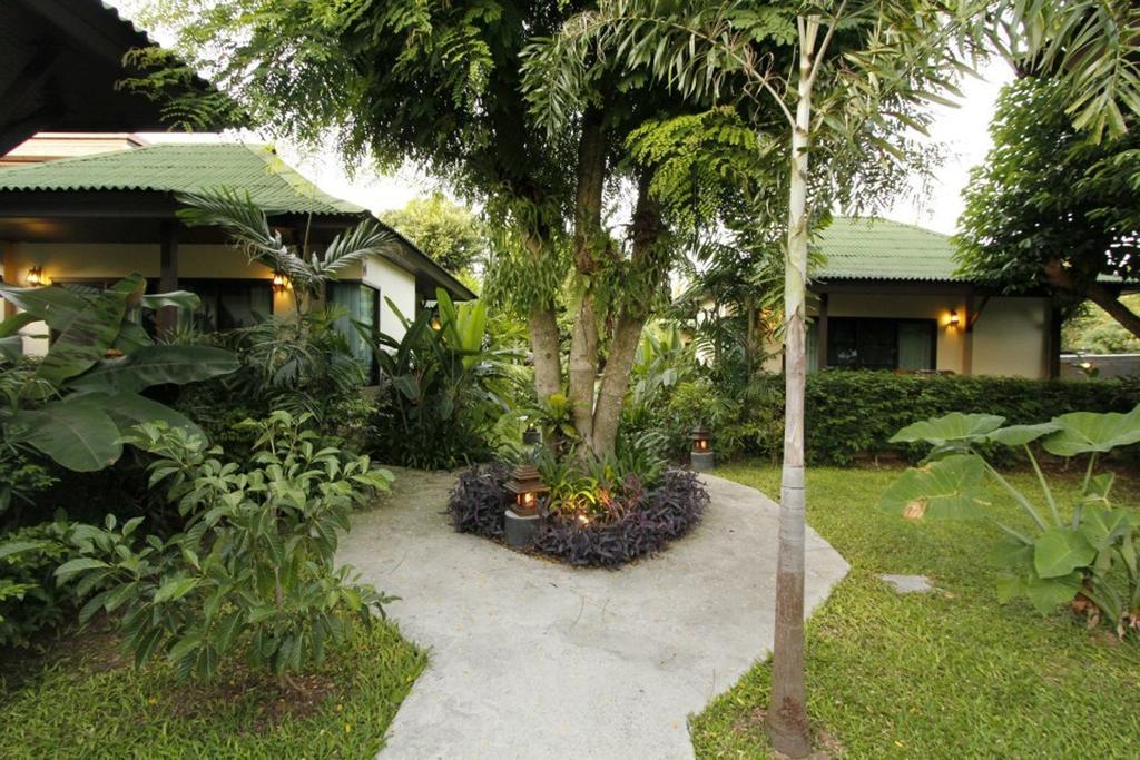 Rawai Boutique Resort Phuket Exterior photo